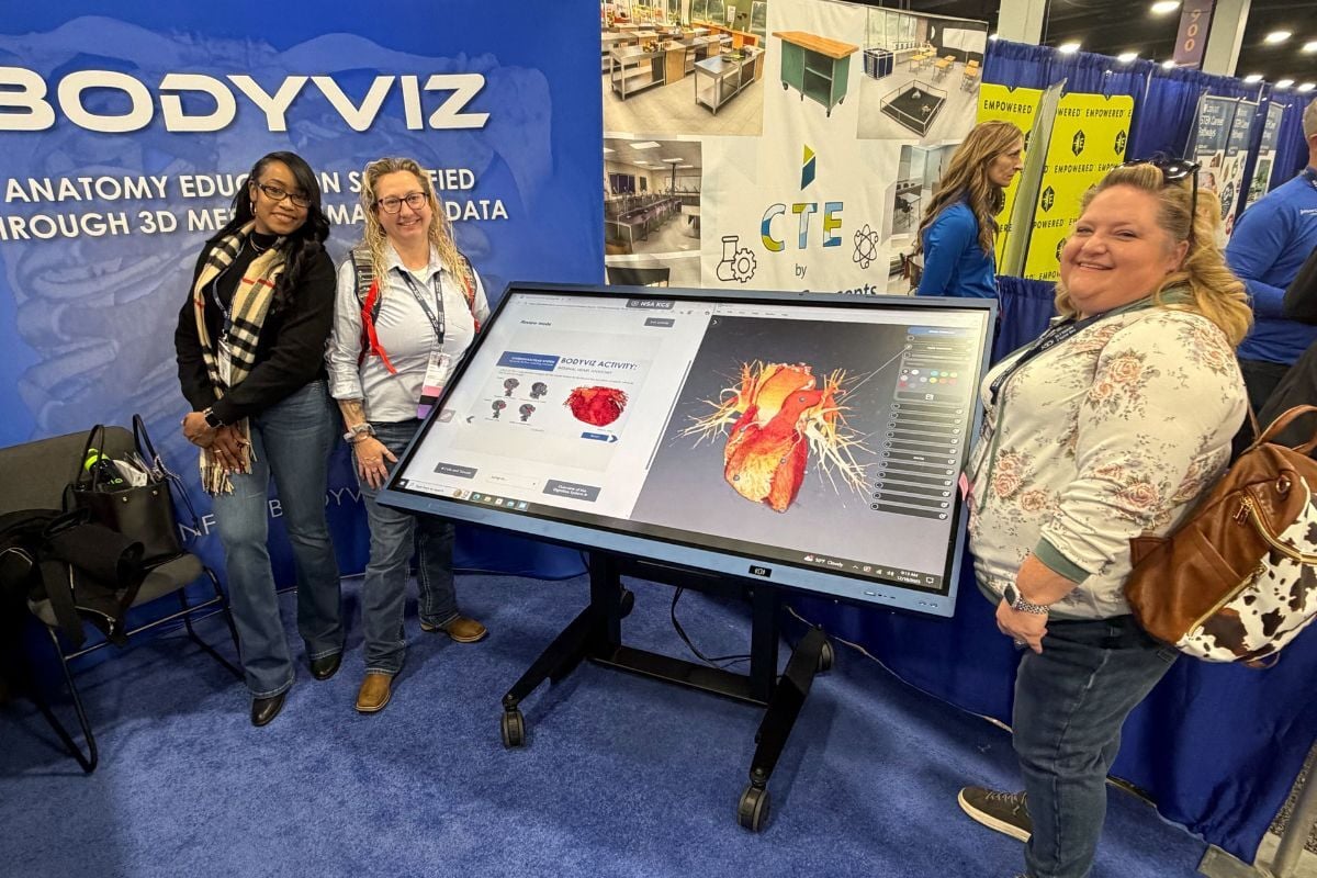 CTE Virtual Dissection Table